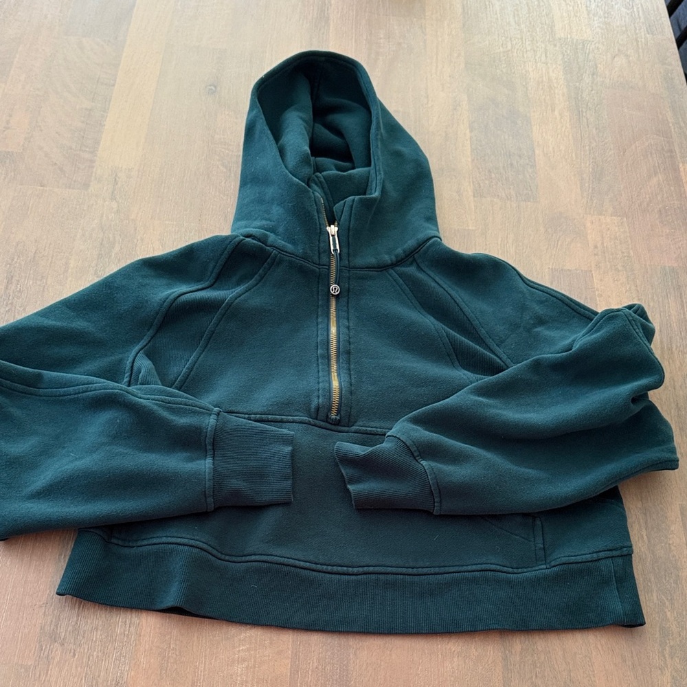 lululemon Scuba limited edition Green Hoodie